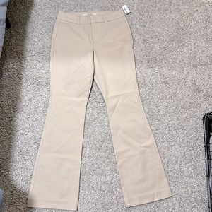 Women’s new Old Navy high rise pixie flare trousers. Size 10.